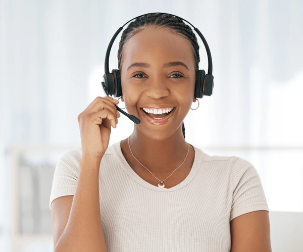 call-center-telemarketing-black-woman-600nw-2220833533